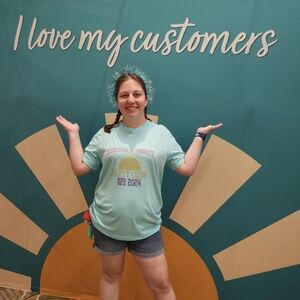 Meet your Posher, Wendi